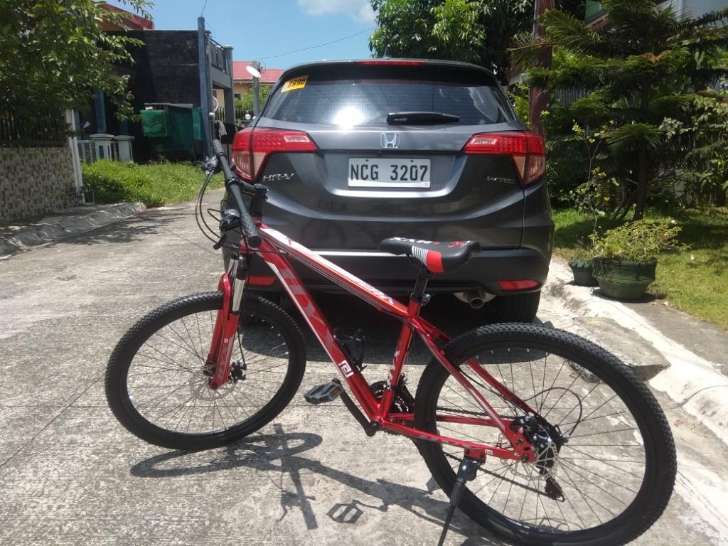 Hyx hot sale mountain bike