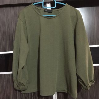 (Category: ) located in . Submitted by prettypreloved68 (Listing ID 1021156369, Image 1). Description: .