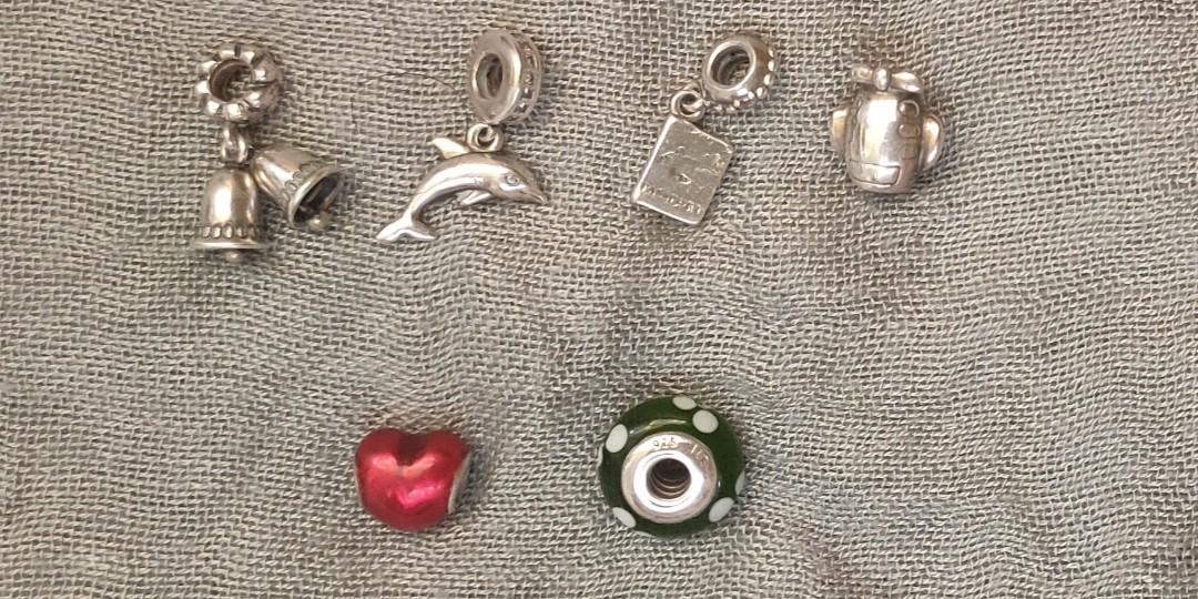 Pandora Charms bracelet (Category: Bracelets) located in Quezon City. Submitted by js1983 (Listing ID 1021320601, Image 1). Description: CHARMS-900 EACH red 🔴heart Original each pick up:smf SHIP: MR.SPEEDY LBC.