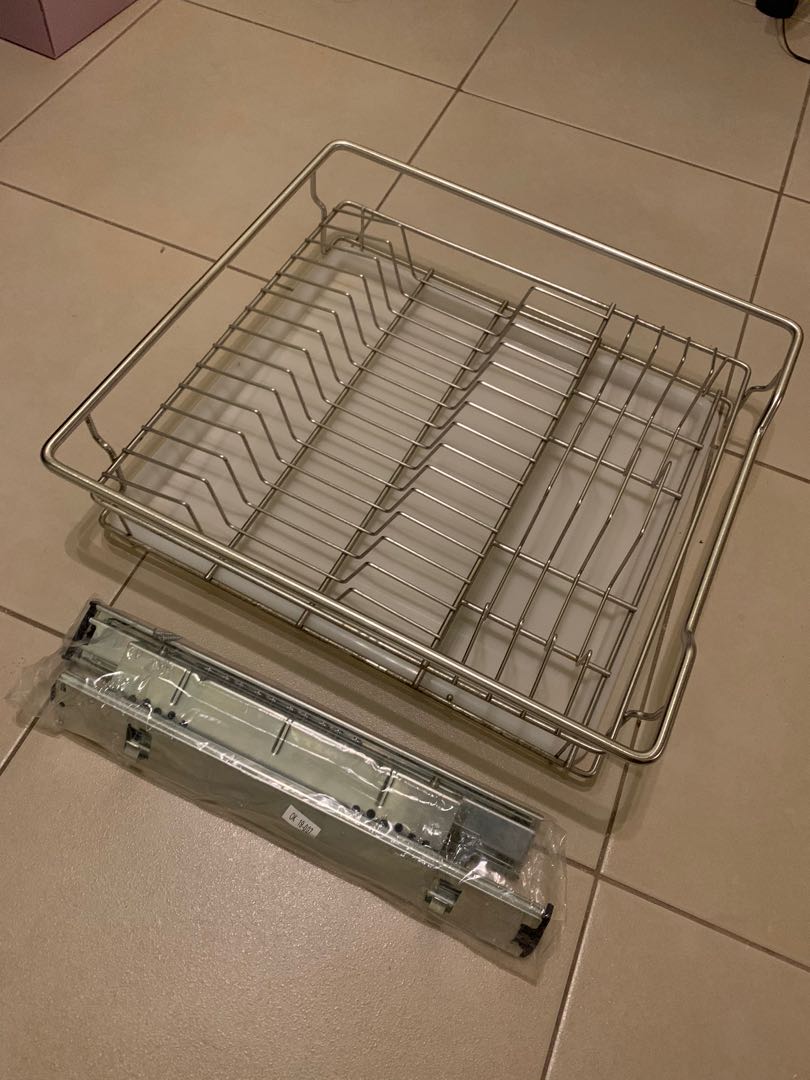 Perfect Kitchen Pull-out Basket with Drip pan included, Furniture