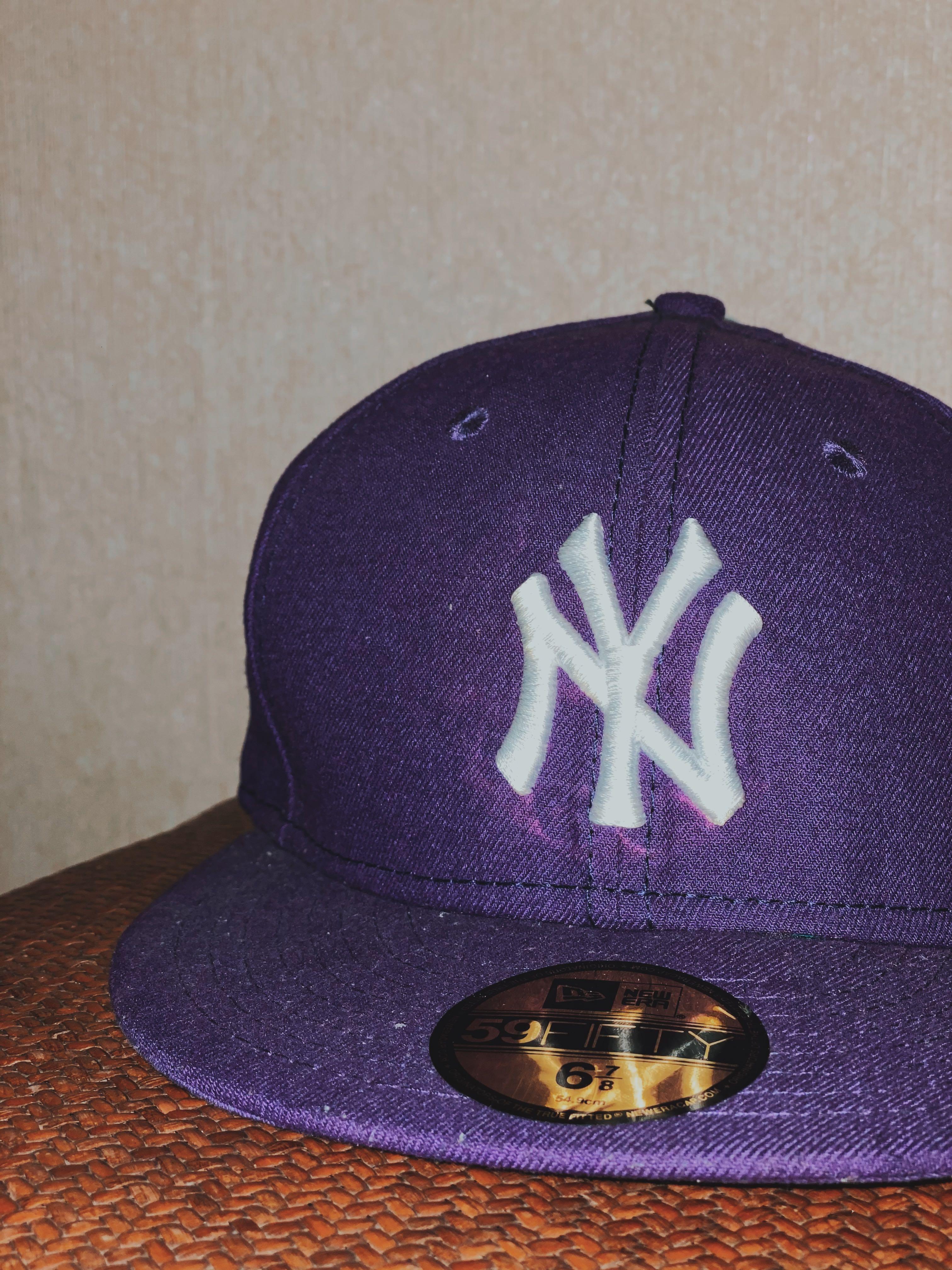 New Era Cap MLB NY Yankees Black Royal Blue Glittered 59FIFTY Hat