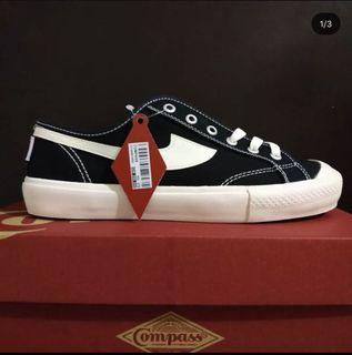Sepatu Compass Gazelle Fesyen Pria Carousell Indonesia