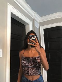 (Category: ) located in . Submitted by tocloset (Listing ID 1021518352, Image 1). Description: .