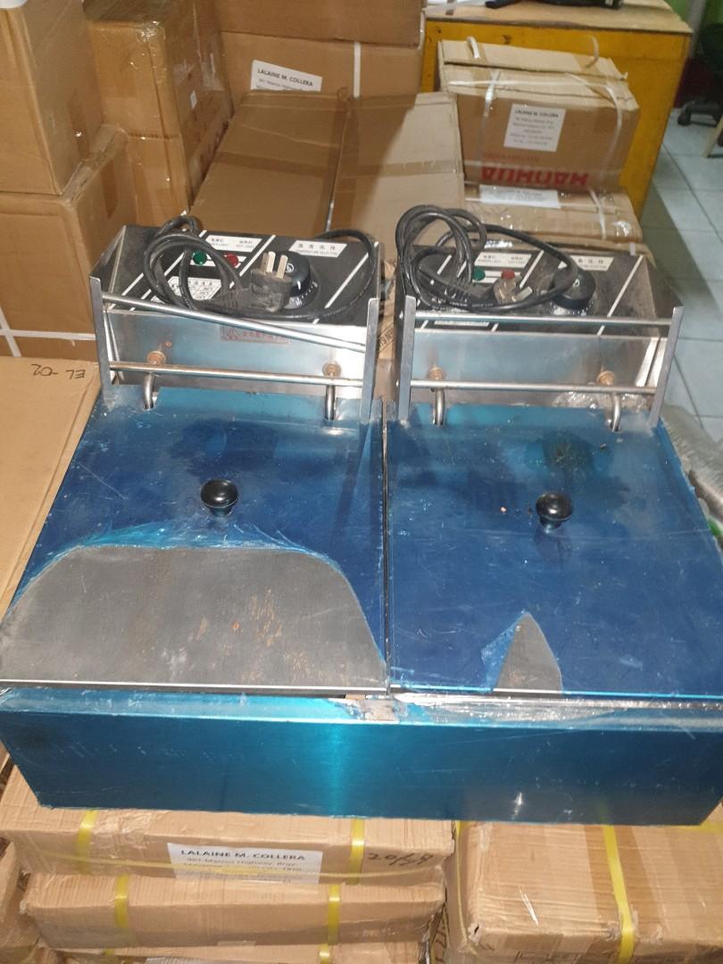STAINLESS STEEL ELECTRIC DOUBLE DEEP FRYER (Category: Other Kitchen Appliances) located in Antipolo. Submitted by jkurtc (Listing ID 1021367896, Image 2). Description: STAINLESS STEEL ELECTRIC DOUBLE DEEP FRYER -WORKING at 100% -JUST NEEDS CLEANING!! - Willing to negotiate - Please PM me for inquiries and for more detailed pics. - Available only for meet-ups and pick up..