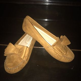 (Category: ) located in . Submitted by shooloo (Listing ID 1021462929, Image 1). Description: .