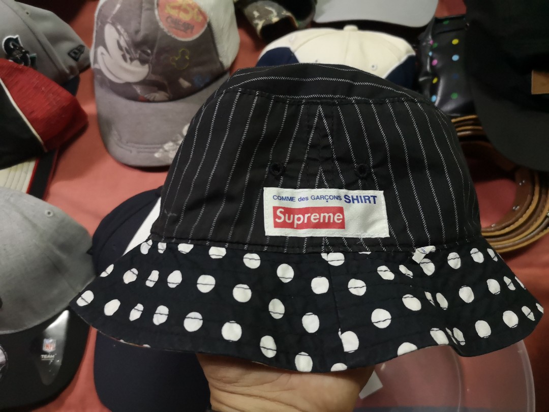 supreme cdg bucket hat