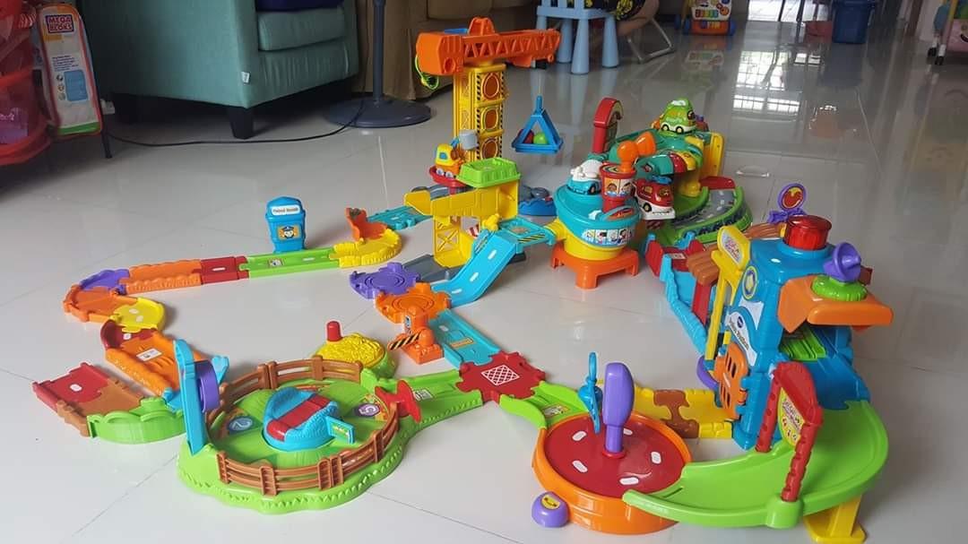 Vtech Smart Animals Gallop and Go stable