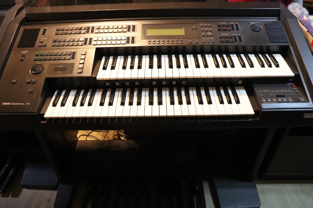 Yamaha electone el70 online
