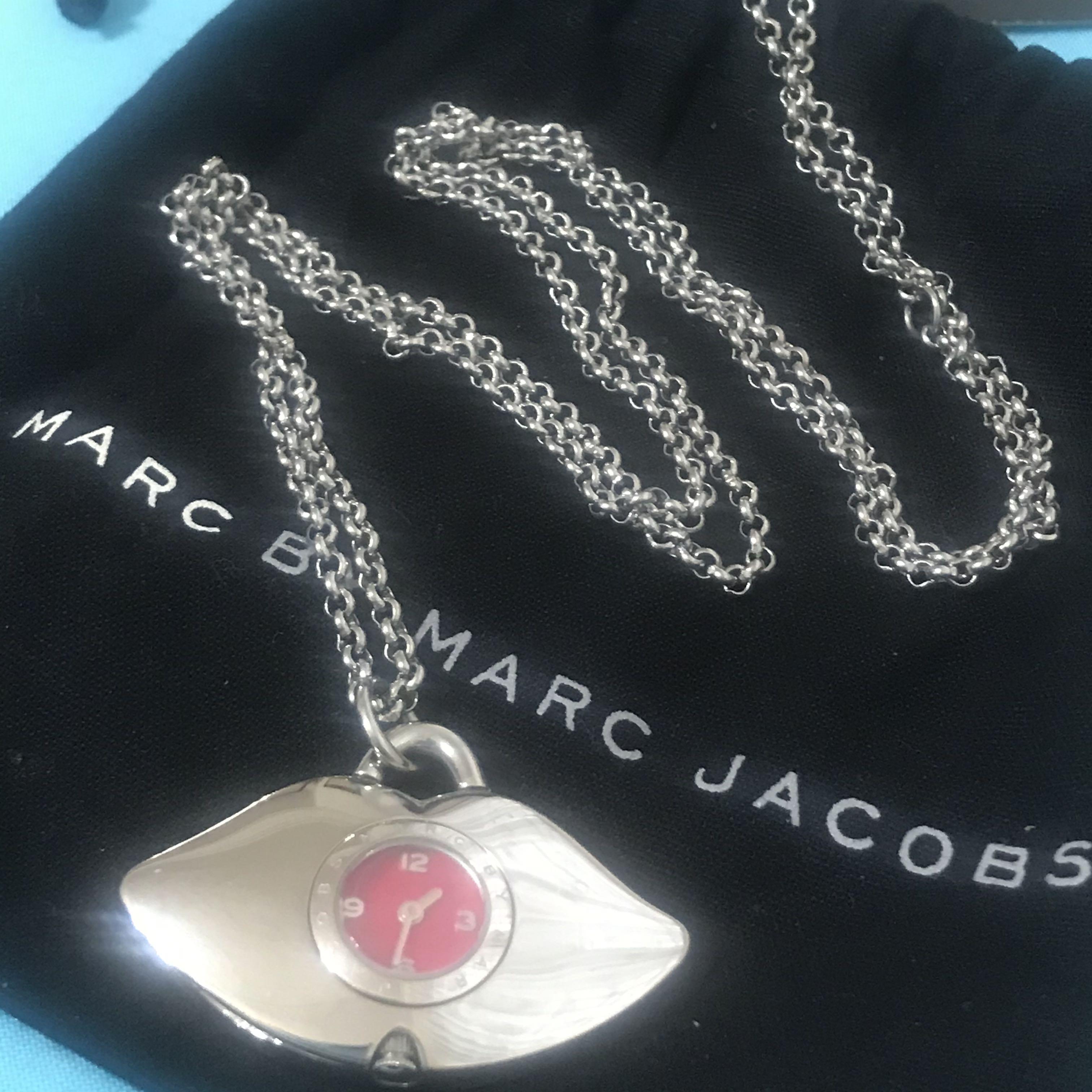 Marc jacobs necklace new arrivals watch