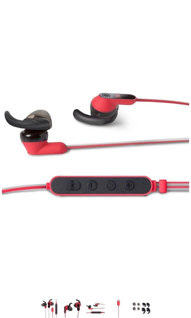 Jbl lightning earphones 2025