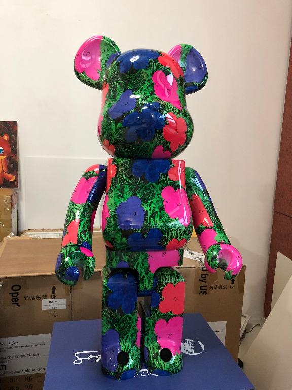 Be@rbrick Andy Warhol Flowers 1000% Bearbrick, Hobbies & Toys ...