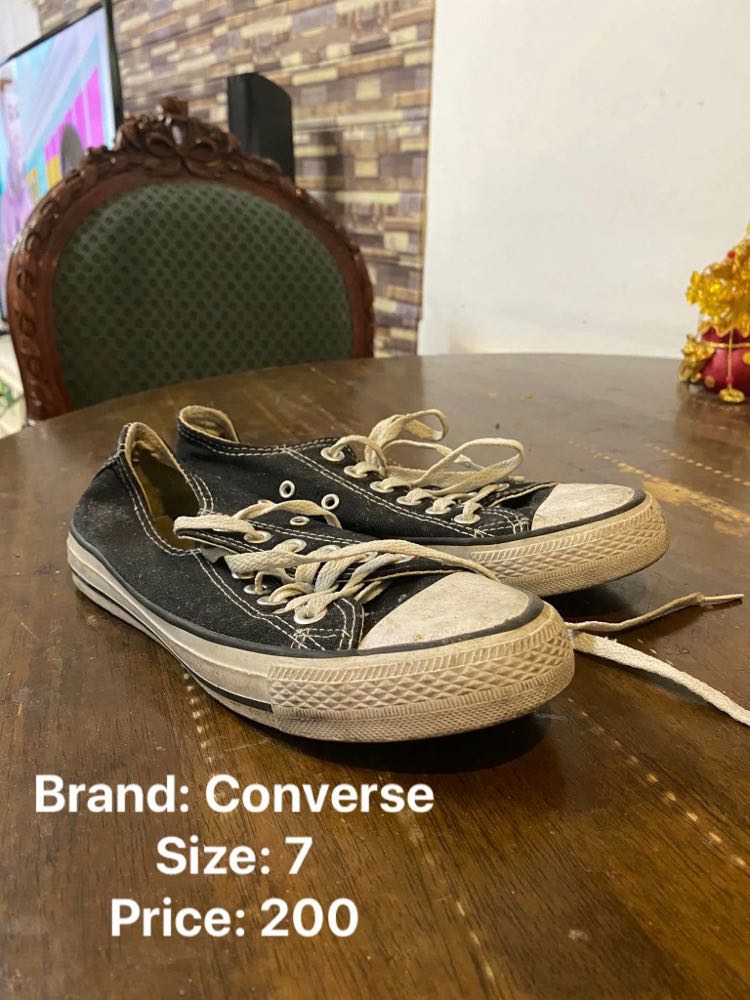 branded shoes for men price