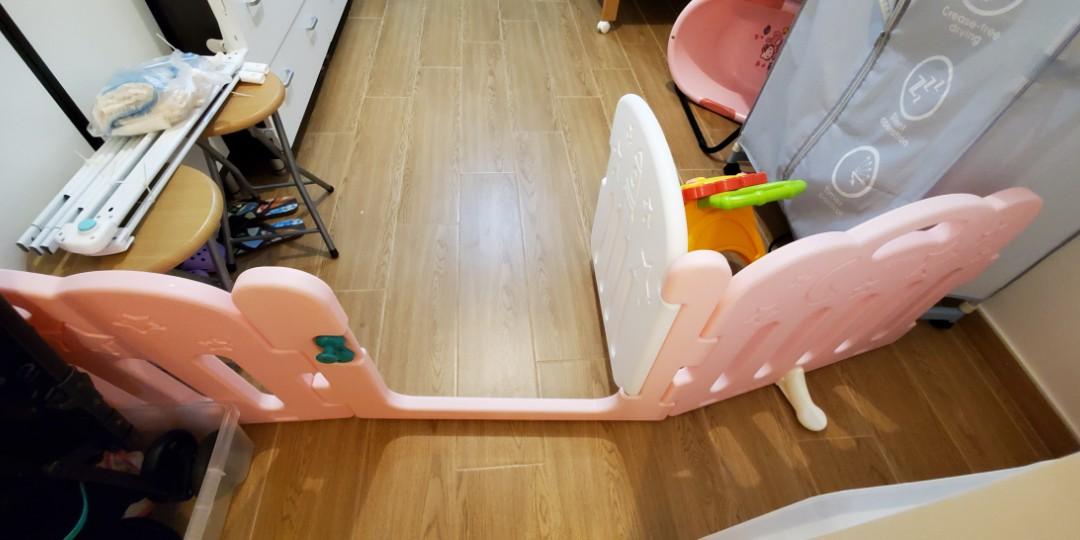 caraz baby fence