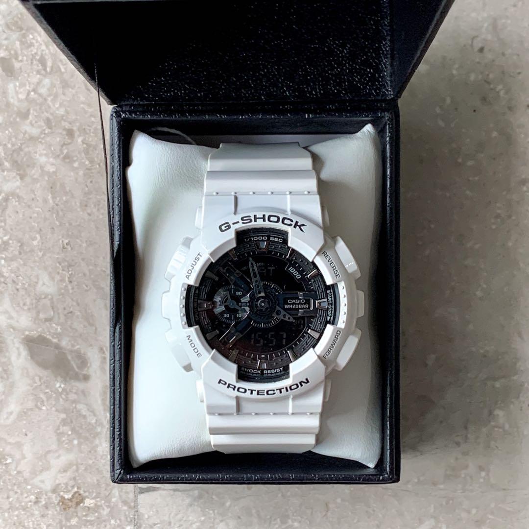 Casio G-Shock 5146 GA-110GW Grand White, Men's Fashion, Watches