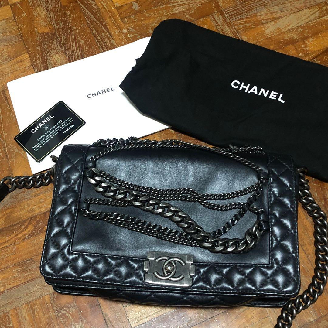 Chanel boy enchained shop