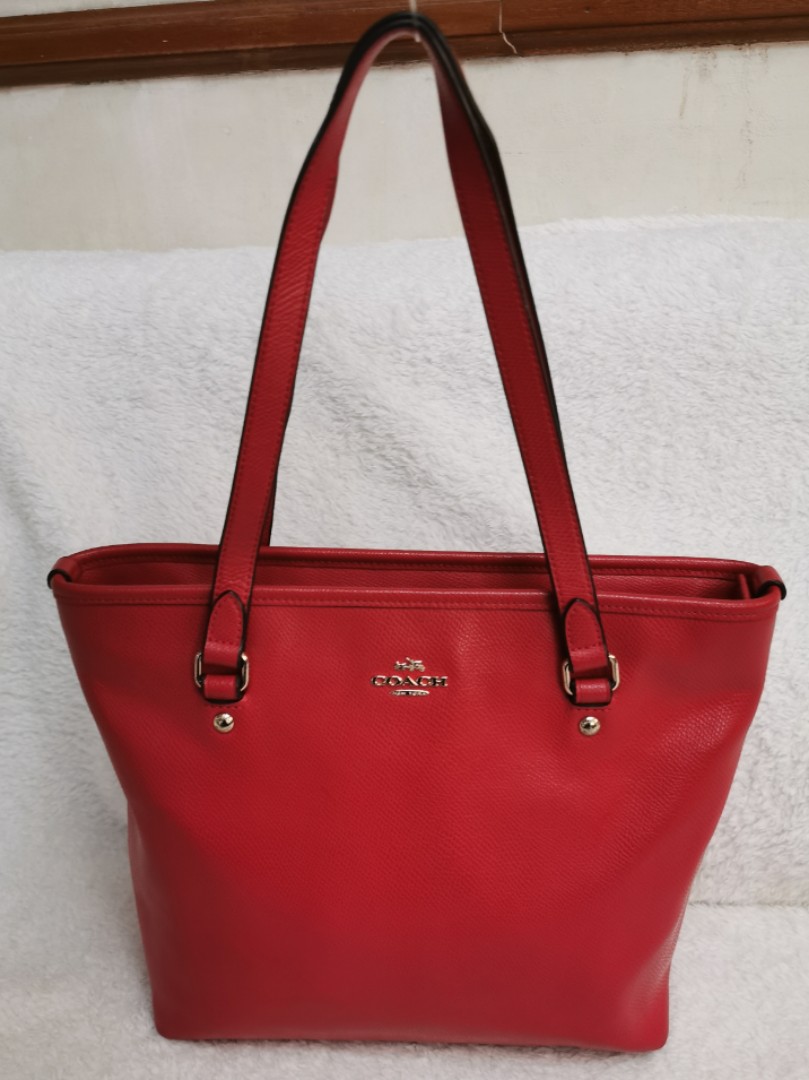 coach medium tote