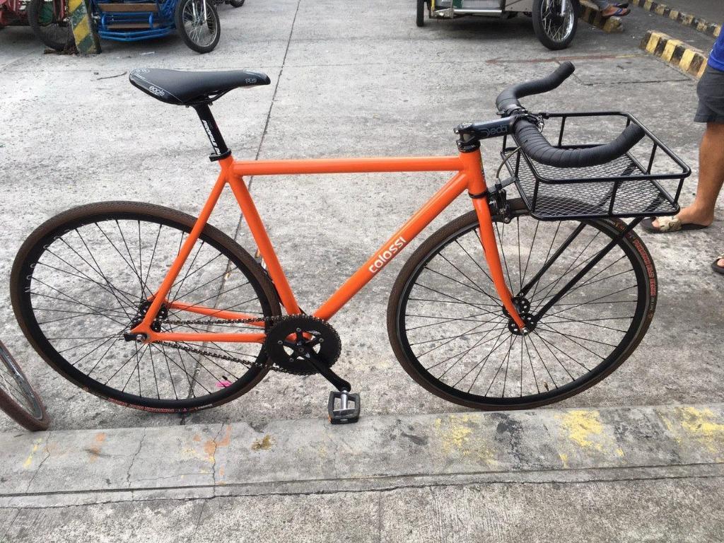 fixie with front rack