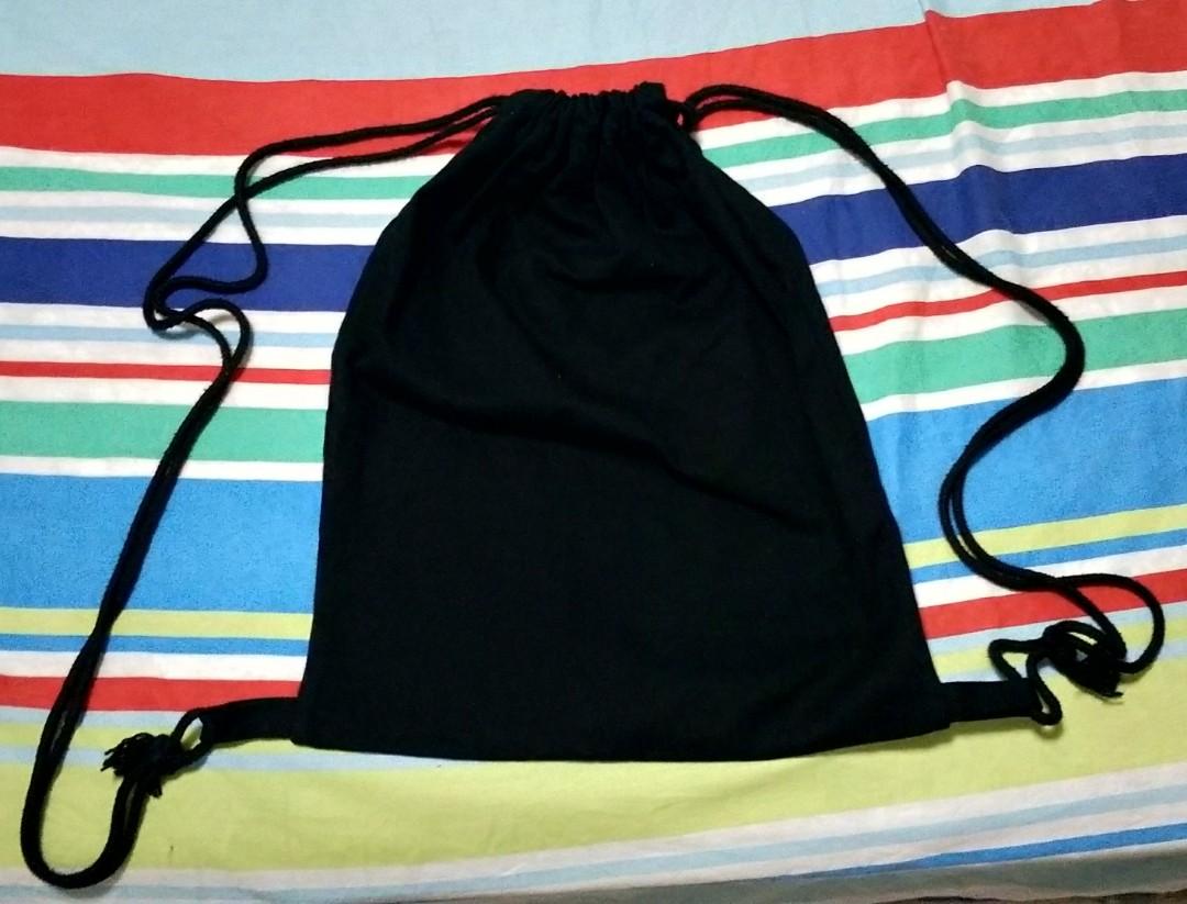 Drawstring Bag (Category: Sling Bags) located in Singapore. Submitted by nsfw69 (Listing ID 1021665021, Image 3). Description: ===== FAST DEAL NOW @ $2 ===== *** PLEASE READ DESCRIPTION *** >> Color: Black. >> Size: 1) Length: 40 cm 2) 2) Width: 32 cm >> If You Like Full Black, This Is The One For You. >> Cool And Sleek Design. ( ͡° ͜ʖ ͡°) Human Rules Of Engagement ( ͡° ͜ʖ ͡°) Please Read This Carefully 1) Do Not Ask Me If The Item Is Available I