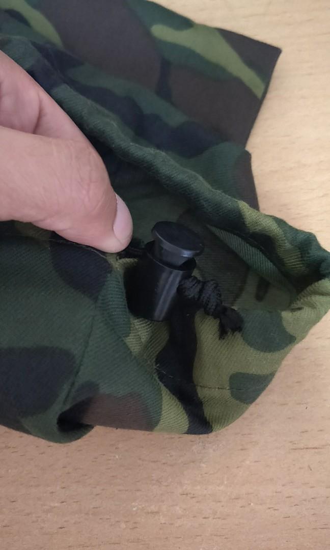Drawstring Pouch (Category: Sling Bags) located in Singapore. Submitted by nsfw69 (Listing ID 1021670713, Image 3). Description: ===== FAST DEAL NOW @ $2 ===== *** PLEASE READ DESCRIPTION *** >> Color: Camo. >> Size: 1) Length: 27 cm 2) Width: 20 cm >> Cool And Sleek Design. >> Able To Keep Power Banks, USB Cable, Coins, Notes, Cards, Etc. >> Currently Have 4 In Stock At $2 Each. >> Best Deal 4 @ $6. >> Compatible With: https://carousell.com/p/10