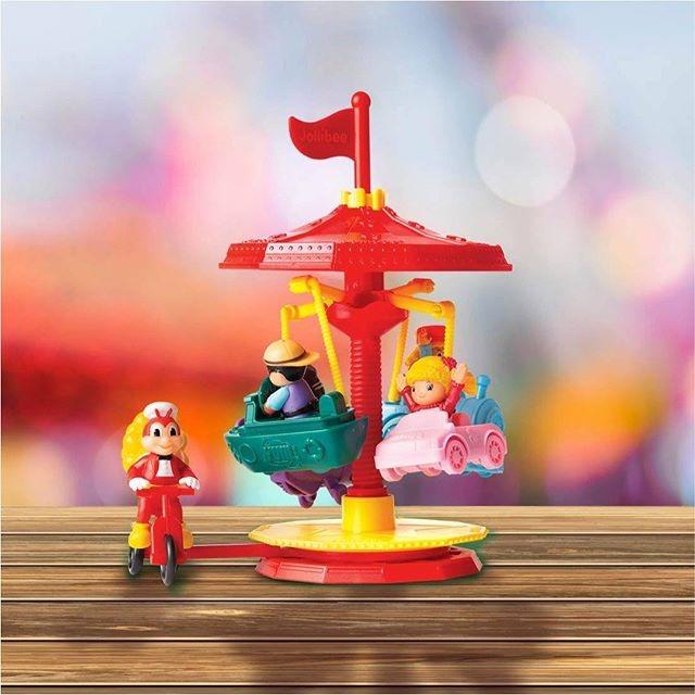 Jollibee Merry Jolly Go Round Carousel Carnival Ride Happy Kida Meal ...