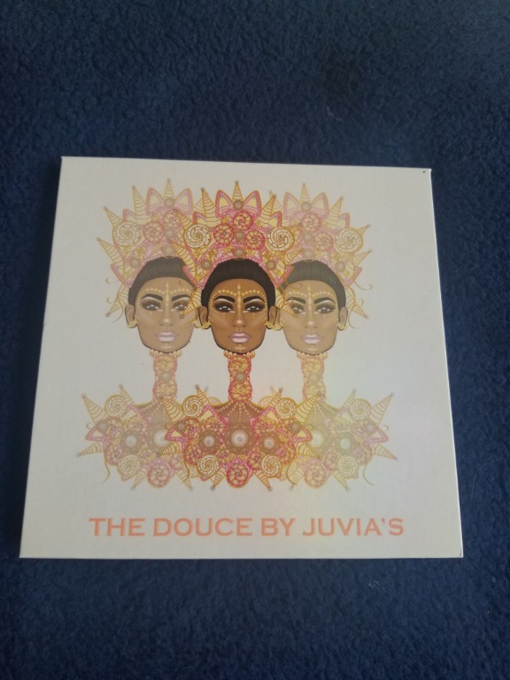 Juvia's Place - The Douce Eyeshadow Palette