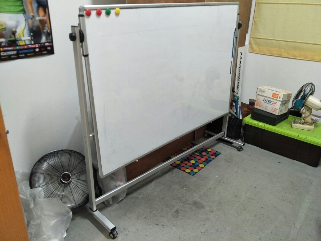 landinwaarts Overredend Bondgenoot Good Quality Large Whiteboard 180 x 120, magnetic and comes with stand on  castor wheels, Furniture & Home Living, Furniture, Other Home Furniture on  Carousell
