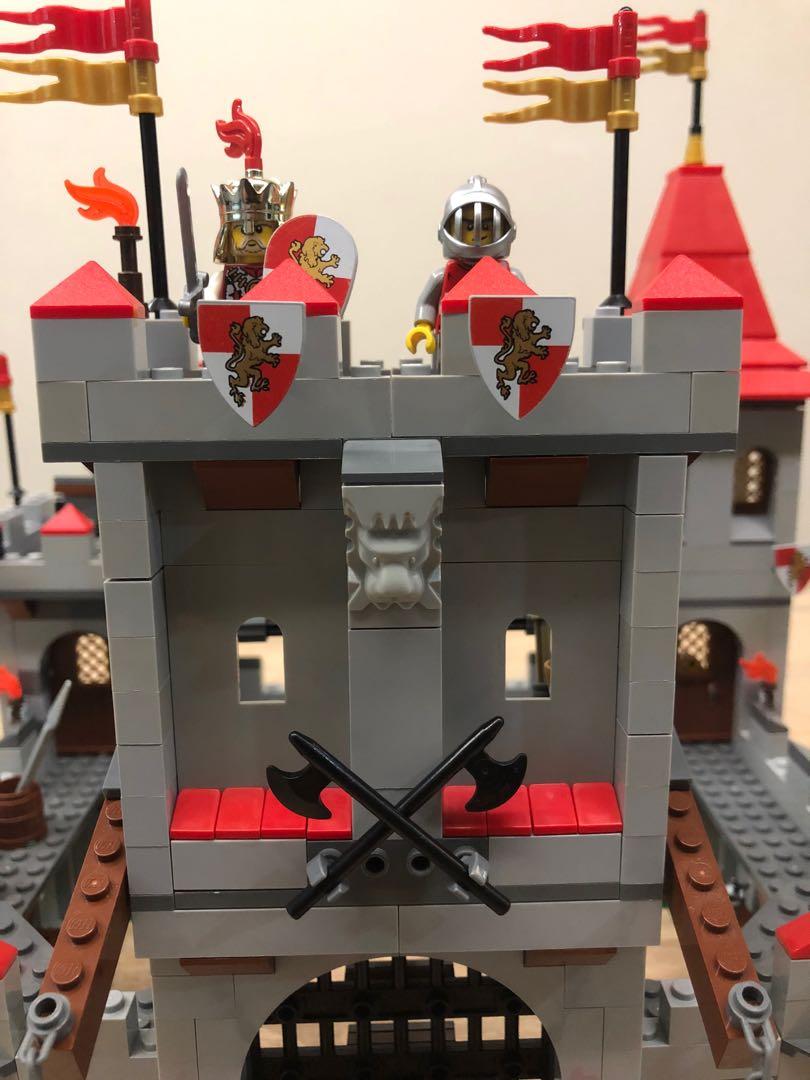 LEGO 7946, Hobbies & Toys, Toys & Games on Carousell