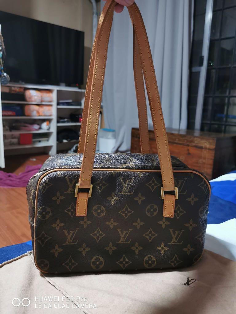 Louis Vuitton, Bags, Authentic Louis Vuitton Cite Mm Handbag
