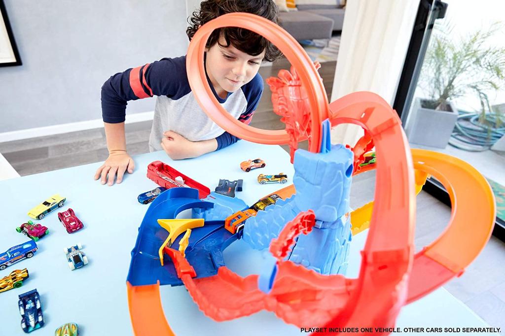 Mattel FTD61 Hot Wheels FTD61 City Volcano Escape Connectable Play Set ...