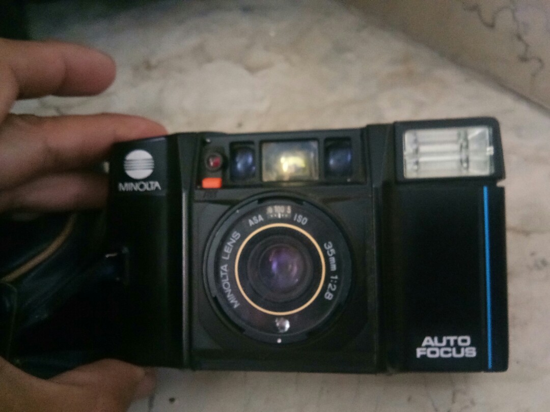 Minolta AF-S 35mm Point and Shoot Film Camera - Japan