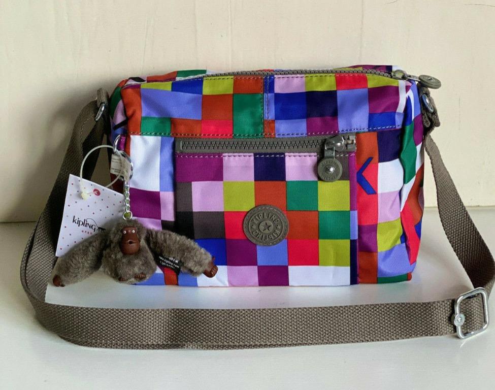Kipling wes bag hot sale