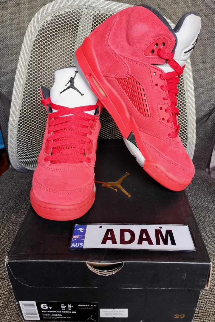 Air jordan retro 5 red suede discount