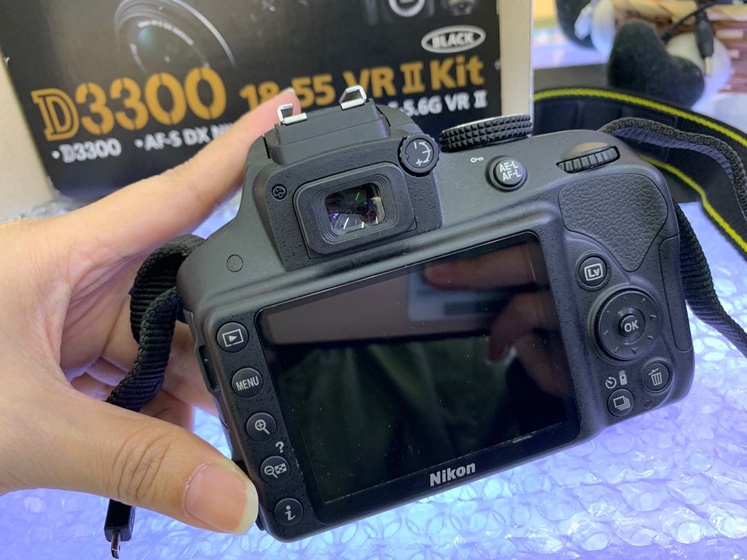 Nikon D3300 18-55 VR II Kit