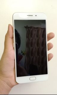 (Category: ) located in . Submitted by miss.destash (Listing ID 1021690972, Image 1). Description: .