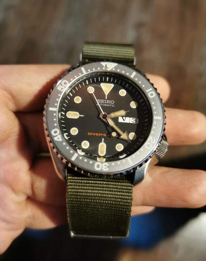 Seiko SKX007 Vintage MOD with Olive Nato Strap, Men's Fashion, Watches &  Accessories, Watches on Carousell