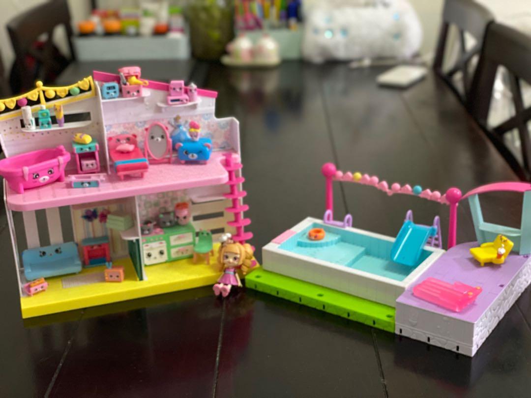 Shopkins top pool playset