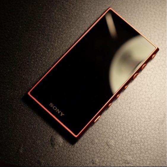 67806993_1