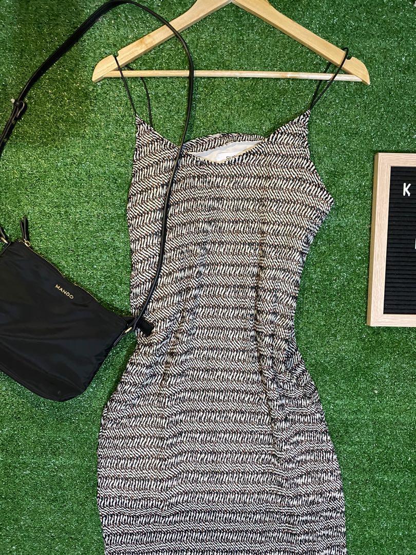 Stretchy Dress (Category: Dresses) located in Imus. Submitted by Miagimps (Listing ID 1021715404, Image 3). Description: Lalamove / Mr Speedy for RUSH SHIPPING #kthrifthubph #shopforless #fashionsense.