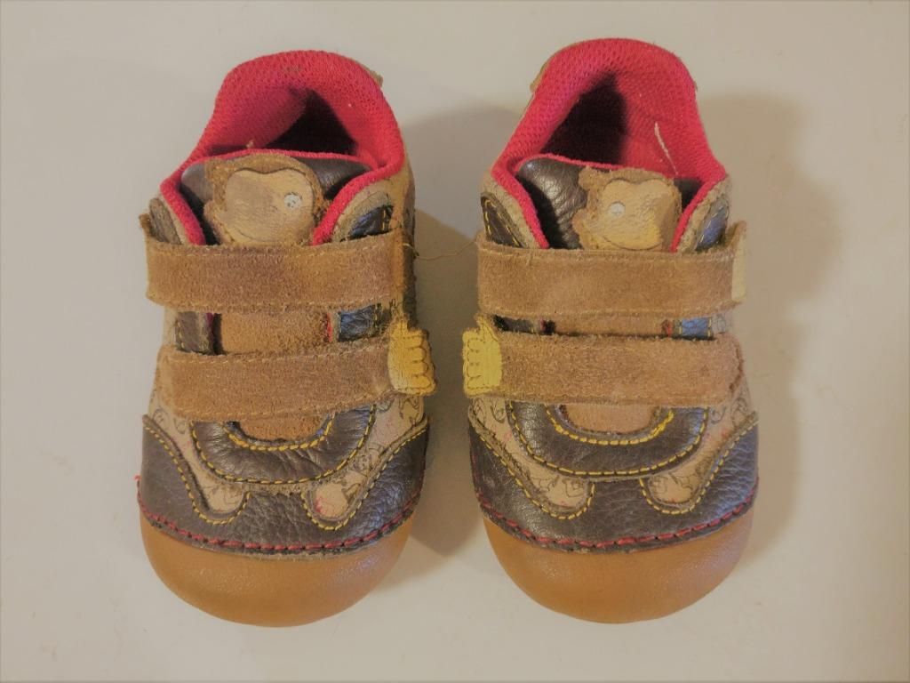 Stride rite cheap curious george