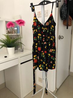 （分類：）位於 。 由 lora_lo 提交（商品編號 1021676138，圖片 1）。簡介： 。