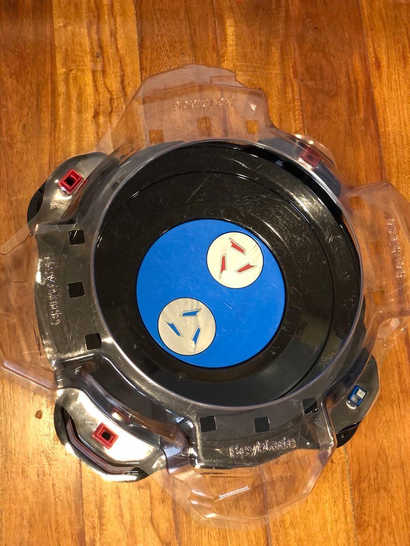 takara tomy beyblade arena