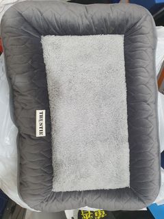 (Category: ) located in . Submitted by all2gocheap (Listing ID 1021604952, Image 1). Description: .