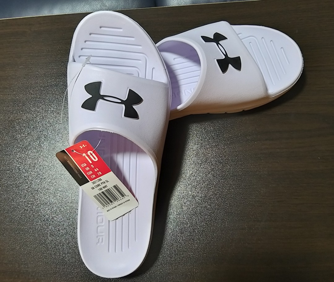 Under armour core slides top