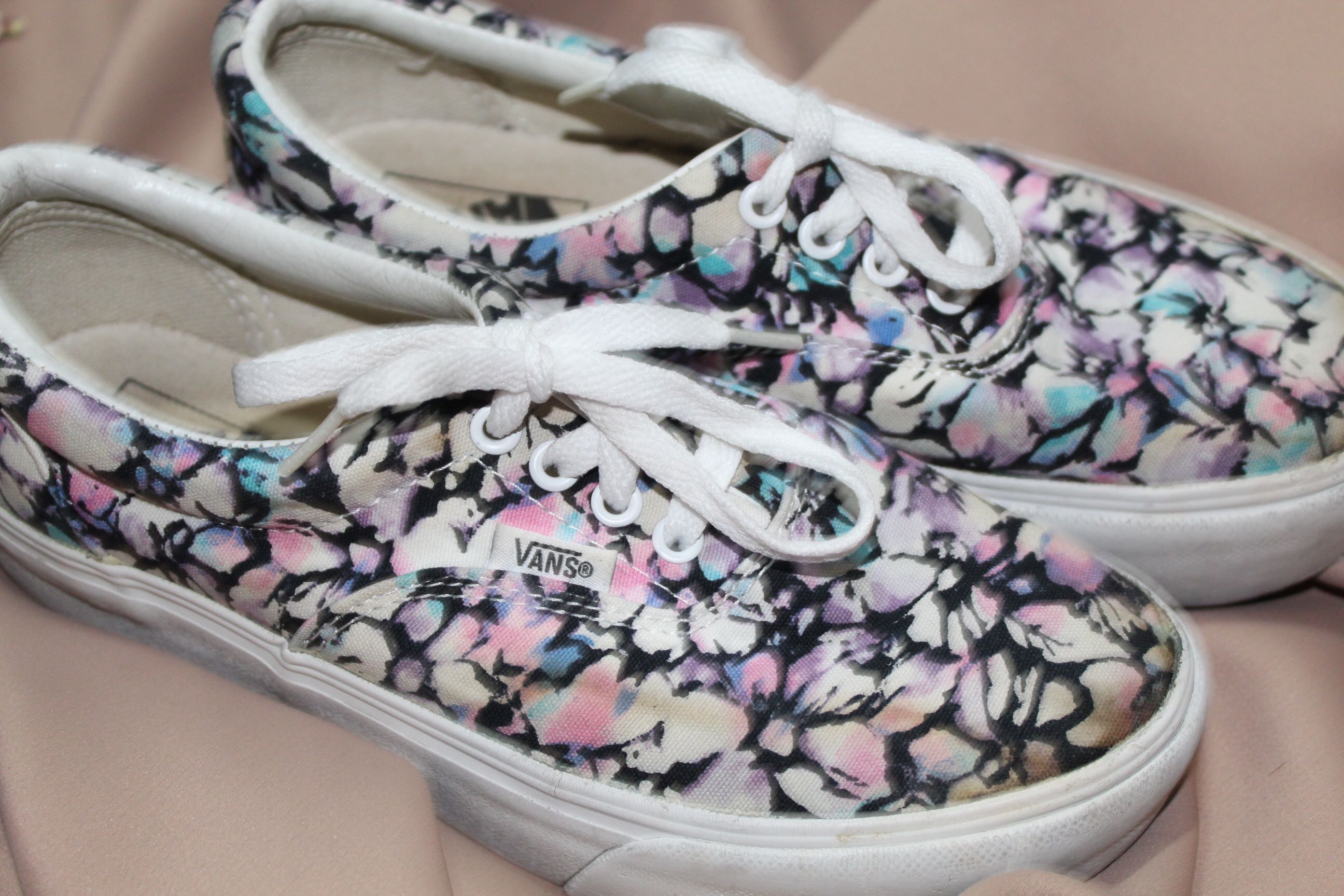 women purple vans