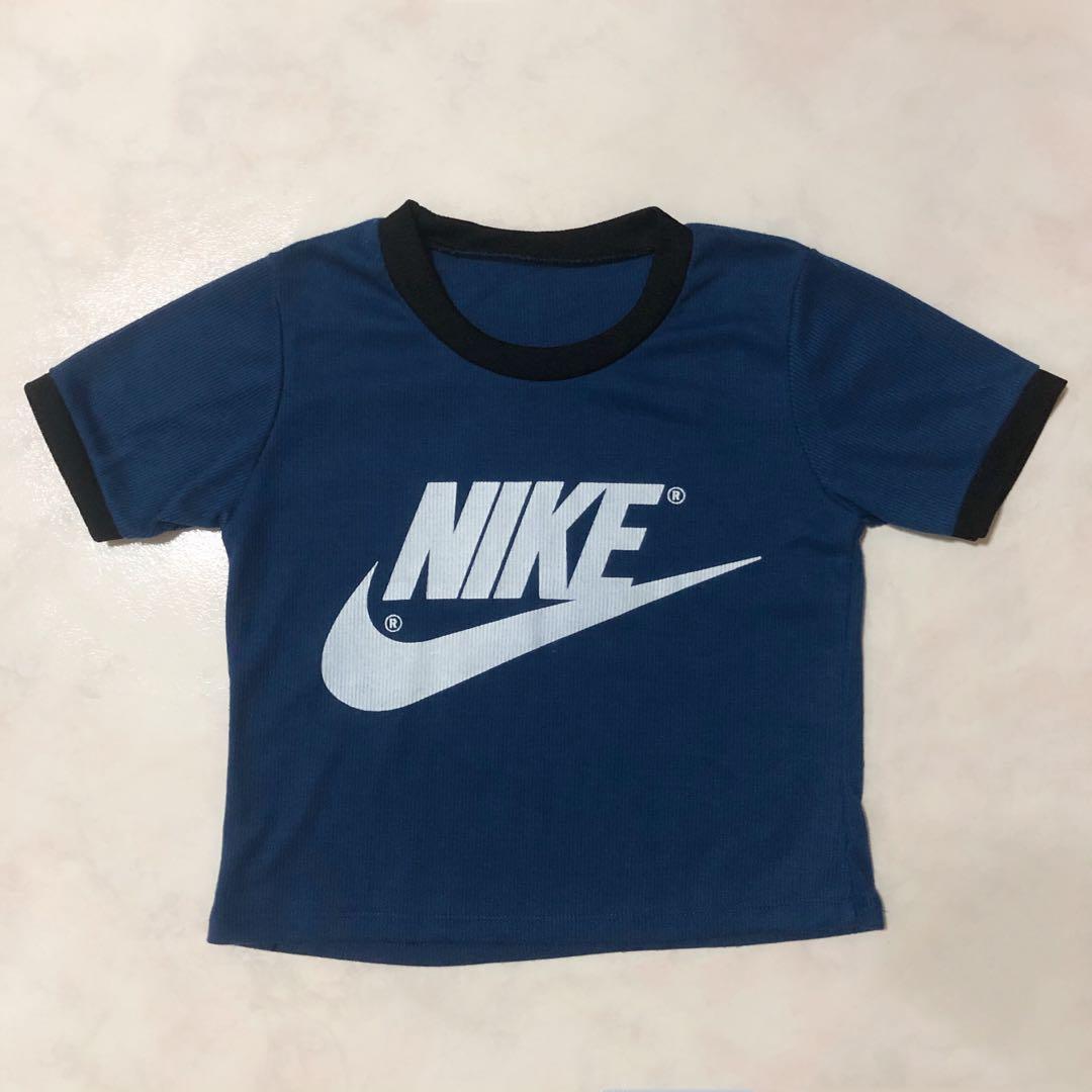 navy blue nike crop top