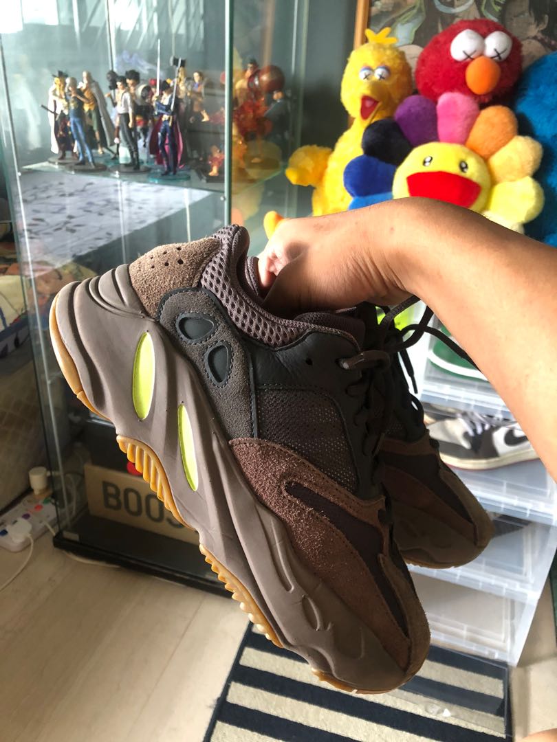 Yeezy mauve resell store