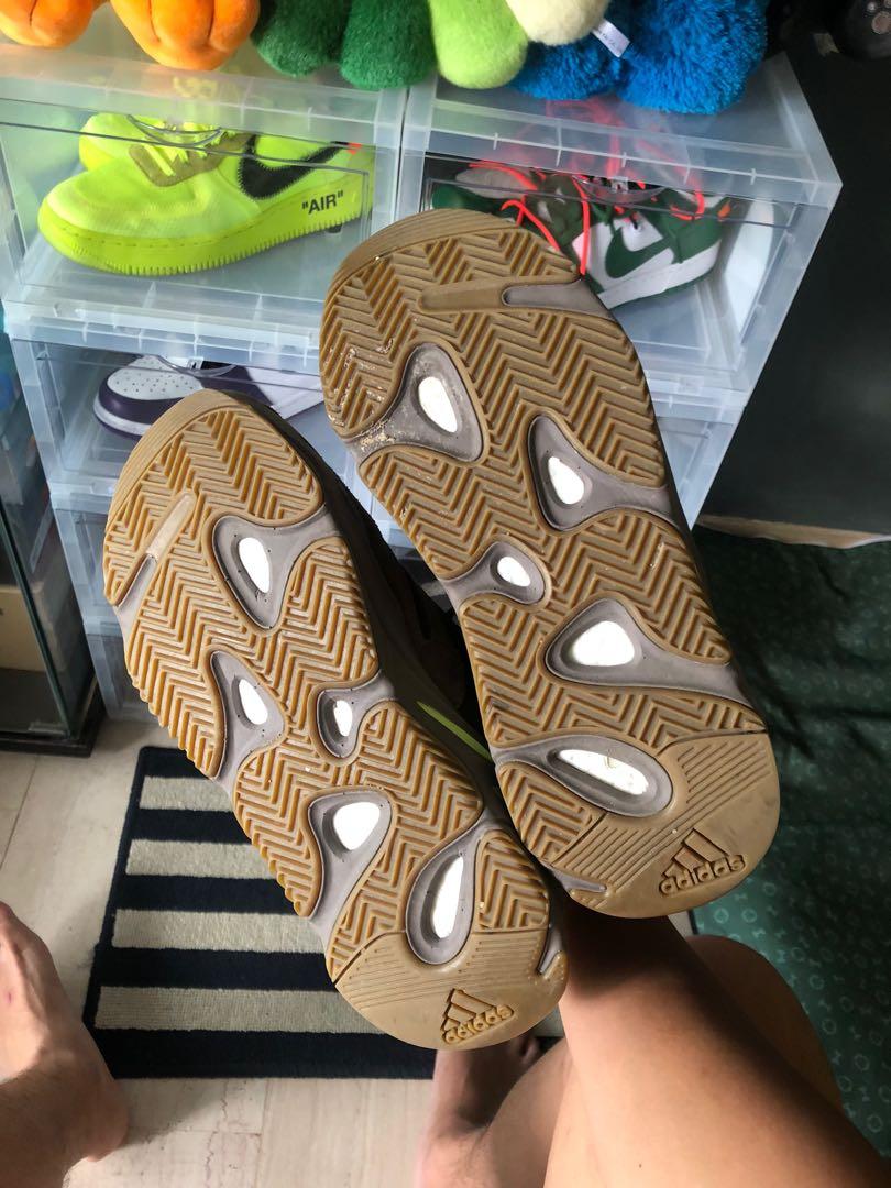 Yeezy deals mauve resell