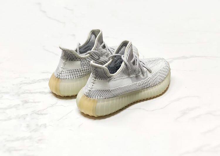 yeezy 350 v2 yeshaya non reflective