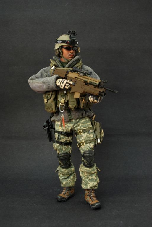 Soldier top story toys
