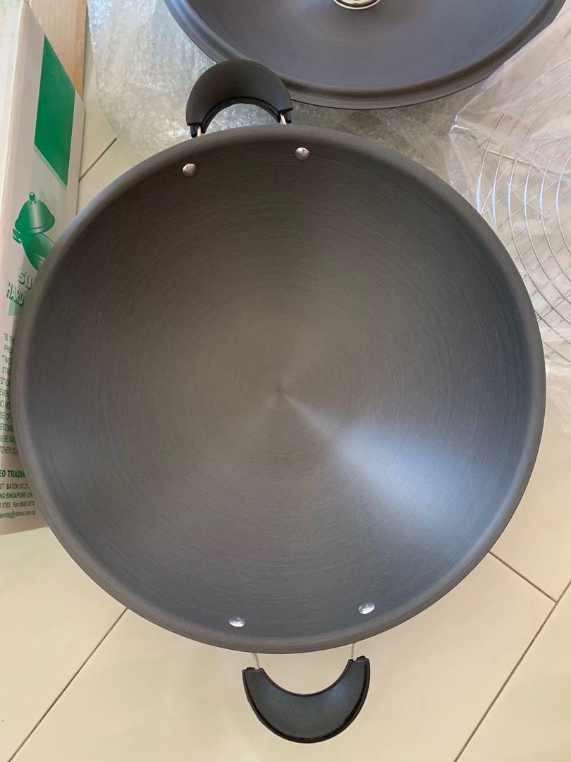 16 inch SuperB Hard Anodized Wok (Made In Taiwan), Furniture & Home